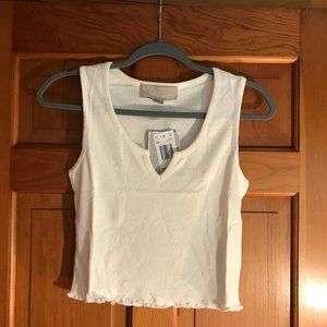 NWT VINTAGE HAVANA LOUNGE Sleeveless top, size Medium.